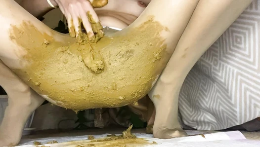 p00girl - sweet scat and shit in pussy