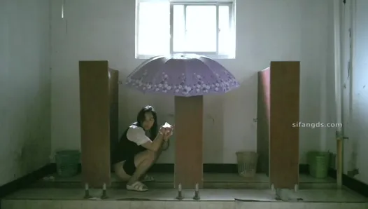 [Panoramic toilet shooting] The 13th issue of the best - upgraded panoramic + ditch low dual perspective 82V