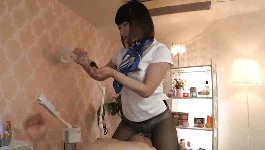 Fetidistrojp - Hotel Manager Serves Her Own Delicacy!